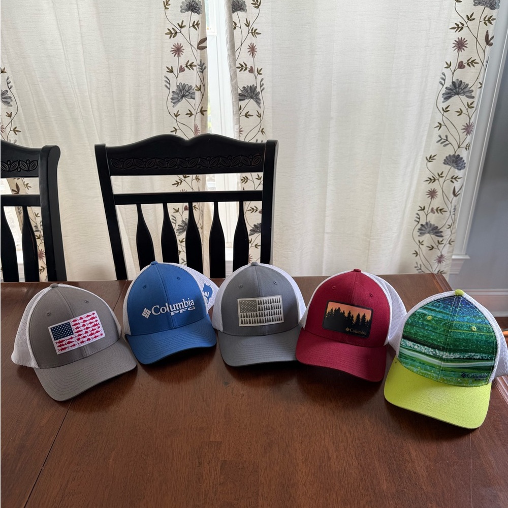 Set of 5 Columbia Blue and Gray Cap Collection.. not new